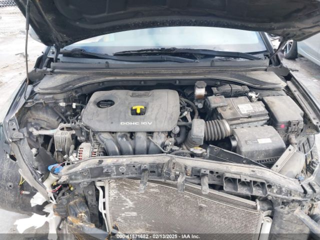 5NPD84LF5HH080573 Hyundai ELANTRA SE