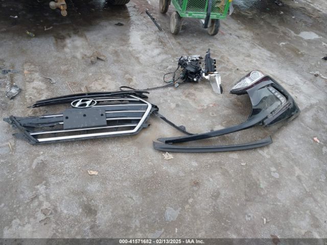 5NPD84LF5HH080573 Hyundai ELANTRA SE