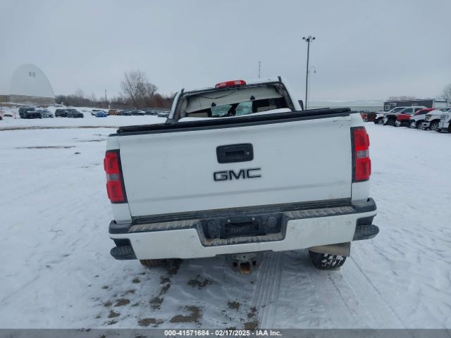 1GT120E88FF680538 GMC Sierra 2500hd Denali