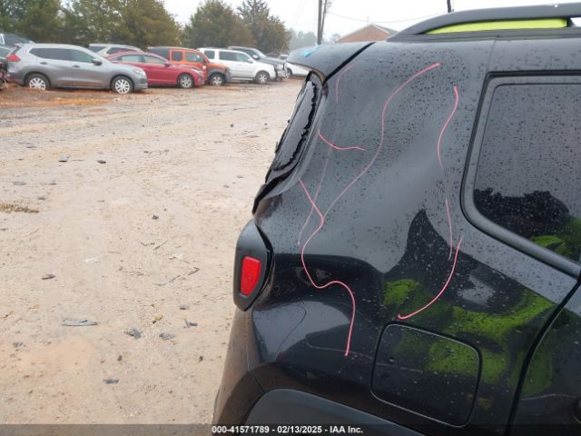 ZACCJABB2JPJ36508 Jeep Renegade Latitude Fwd