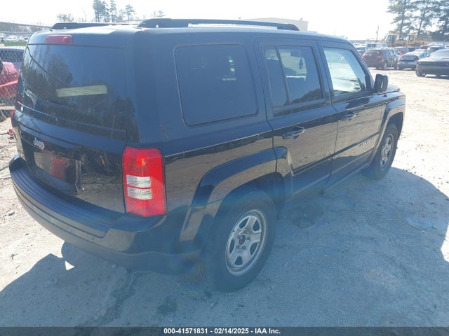 1C4NJPBA5ED881120 Jeep Patriot Sport