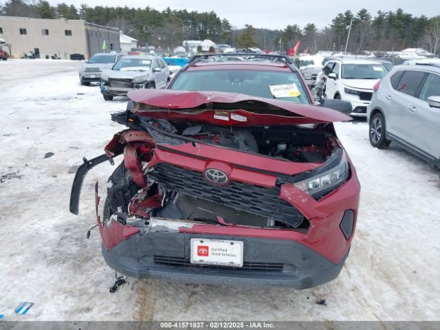 2T3F1RFV1KC016674 Toyota RAV4 LE