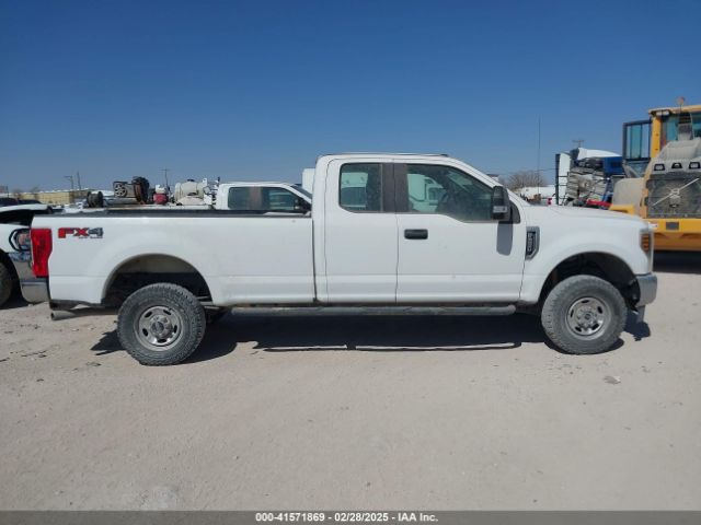 1FT7X2B64KEE33012 Ford F-250 Xl