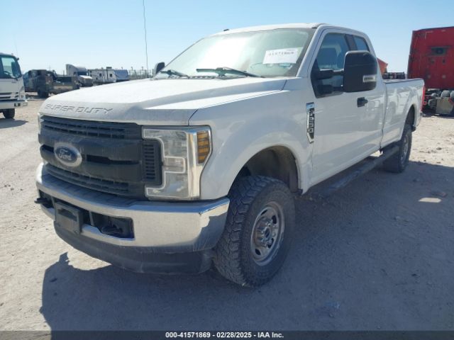 1FT7X2B64KEE33012 Ford F-250 Xl