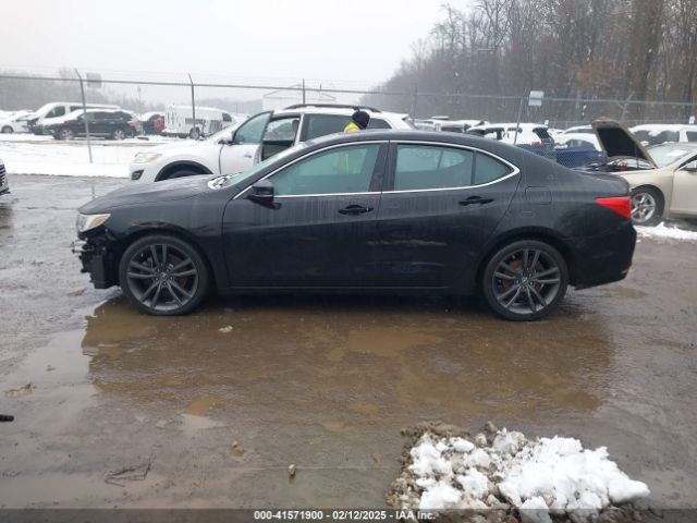19UUB1F31JA001500 Acura TLX