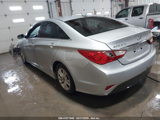 5NPEB4AC0EH926425 Hyundai SONATA GLS
