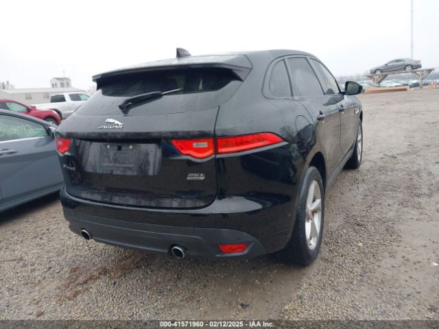 2017 JAGUAR F-PACE SADCJ2BV9HA047262 Photo 3