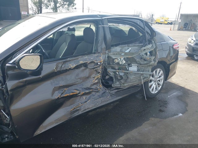 JTNB11HK3J3037346 Toyota CAMRY LE