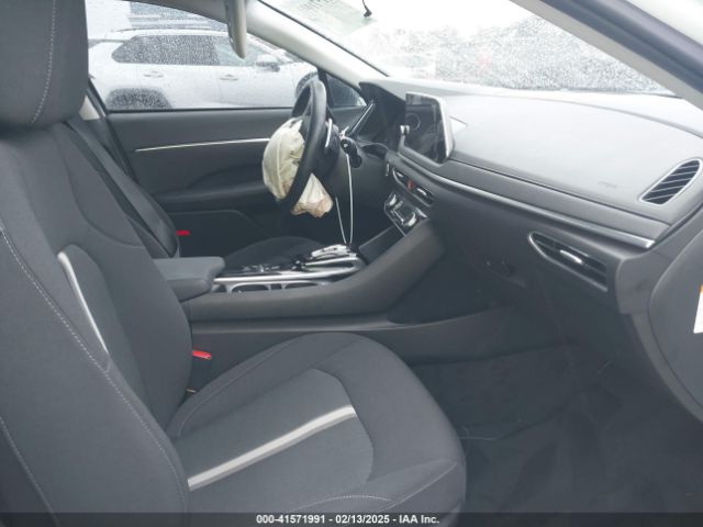 KMHL34JJ1PA070934 Hyundai Sonata Hybrid Sel