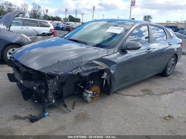 KMHLM4DJXRU093428 Hyundai Elantra Hybrid Blue