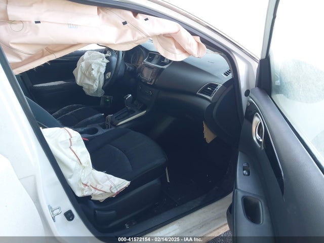 3N1AB7APXHY385896 Nissan SENTRA SV