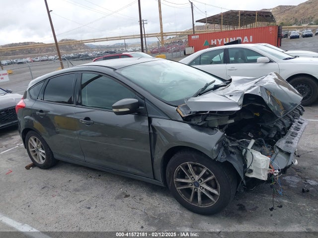 Ford FOCUS SE 2015 1FADP3K27FL256758 Image 12