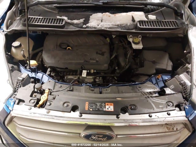 1FMCU9GD2HUB99955 Ford ESCAPE SE