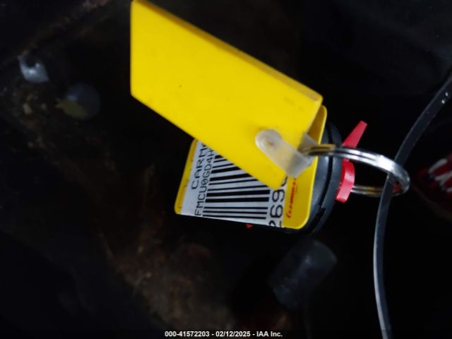 1FMCU0GD4HUA53374 Ford ESCAPE SE