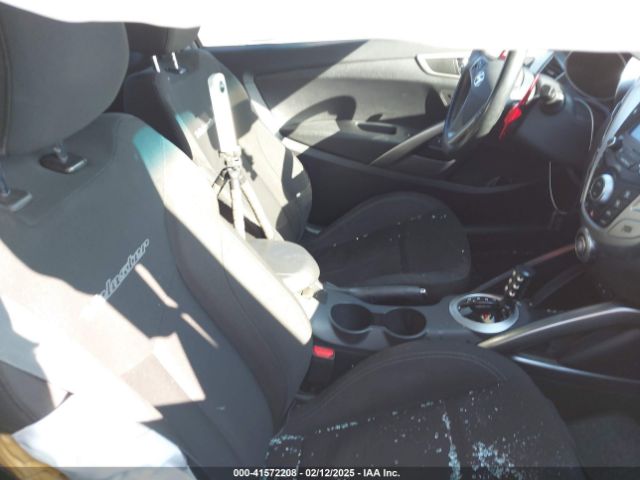 KMHTC6AD6HU323512 Hyundai Veloster Value Edition