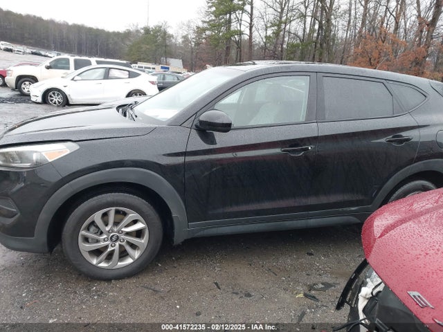 Hyundai TUCSON SE 2017 KM8J23A4XHU460784 Image 14