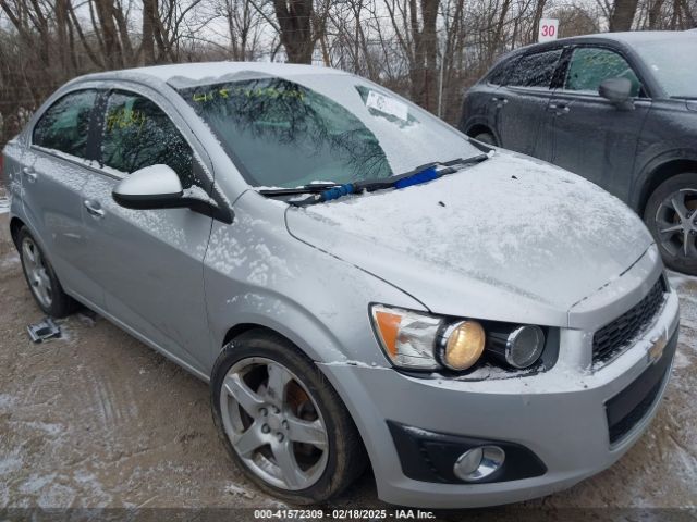 1G1JE5SB5F4121571 Chevrolet Sonic Ltz Auto