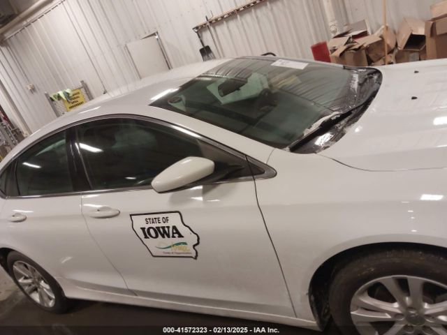 1C3CCCAB4HN512174 Chrysler 200 Limited