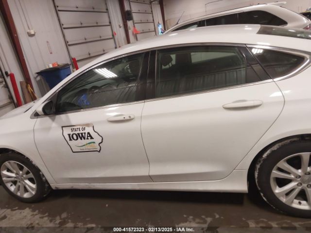1C3CCCAB4HN512174 Chrysler 200 Limited