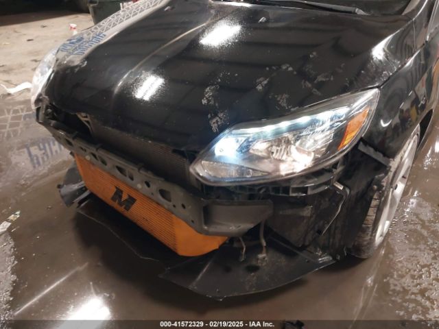 1FADP3L91EL375674 Ford FOCUS ST
