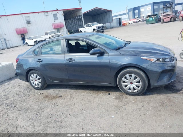 3KPF24AD2RE755457 KIA FORTE LX