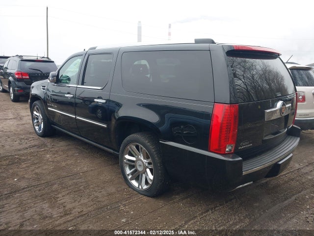 2014 CADILLAC ESCALADE ESV 1GYS4KEF4ER171501 Photo 2