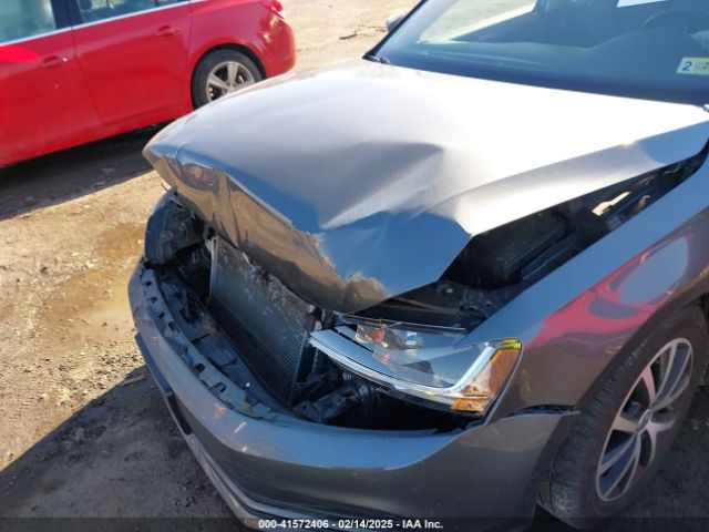 3VWB67AJ7HM299130 Volkswagen Jetta 1.4t Se