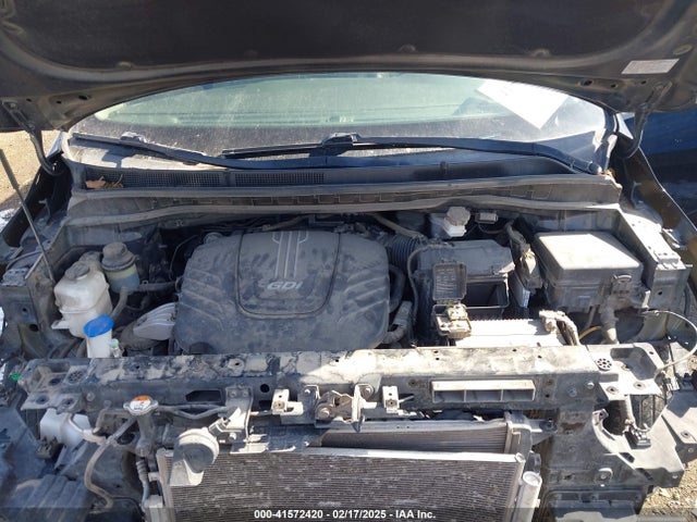 KIA SEDONA LX 2017 KNDMB5C17H6242614 Image 10