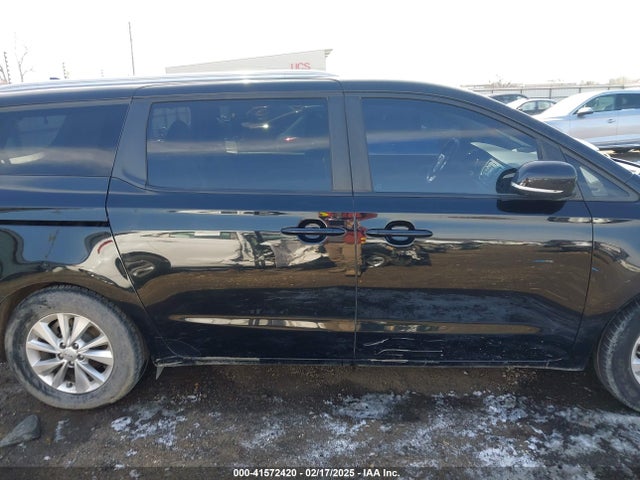 KIA SEDONA LX 2017 KNDMB5C17H6242614 Image 14