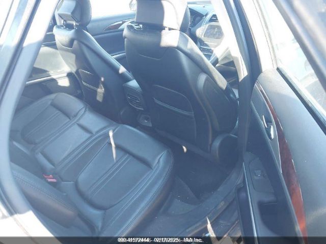 3LN6L2J90FR623035 Lincoln 2015