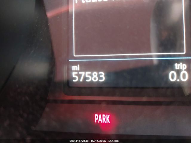 3VV0B7AX9JM028295 Volkswagen Tiguan 2.0t S