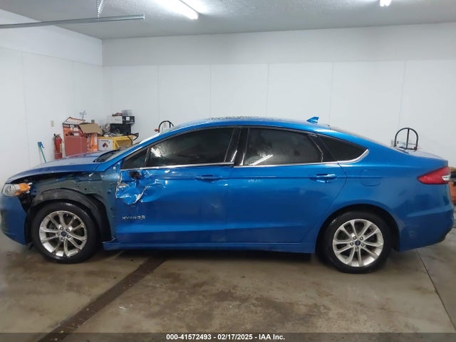 Ford Fusion Hybrid Se 2019 3FA6P0LU1KR102727 Image 15
