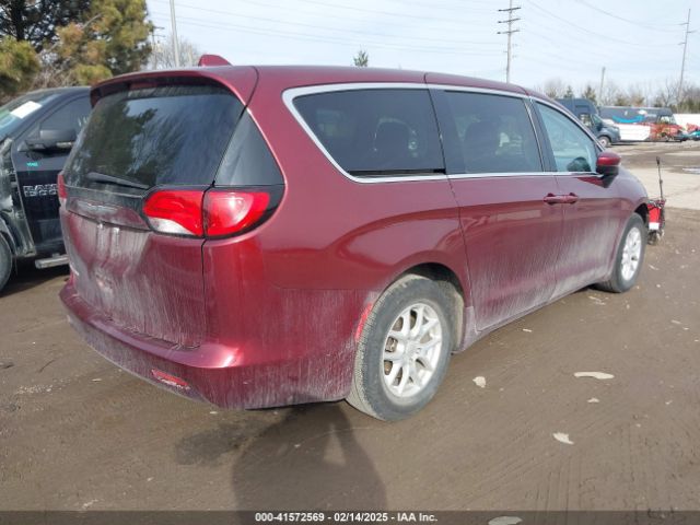 2C4RC1DG3HR608768 Chrysler Pacifica Touring