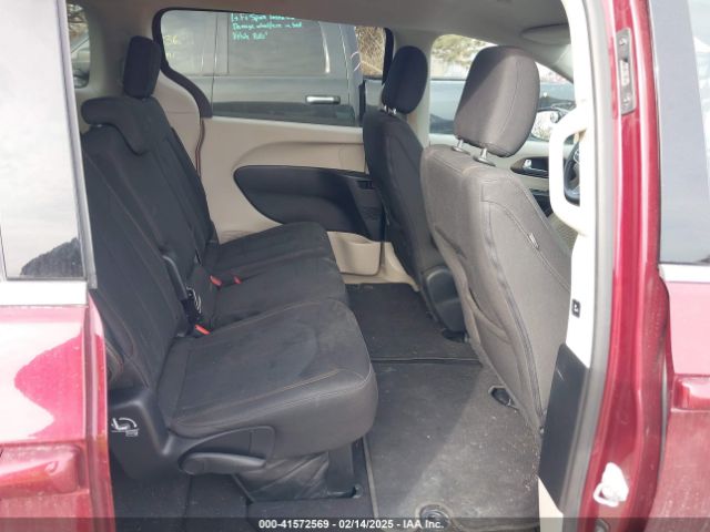2C4RC1DG3HR608768 Chrysler Pacifica Touring