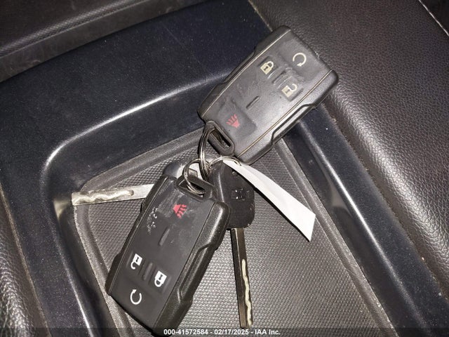 3GCUKREC6GG182148 Chevrolet Silverado 1500 2lt