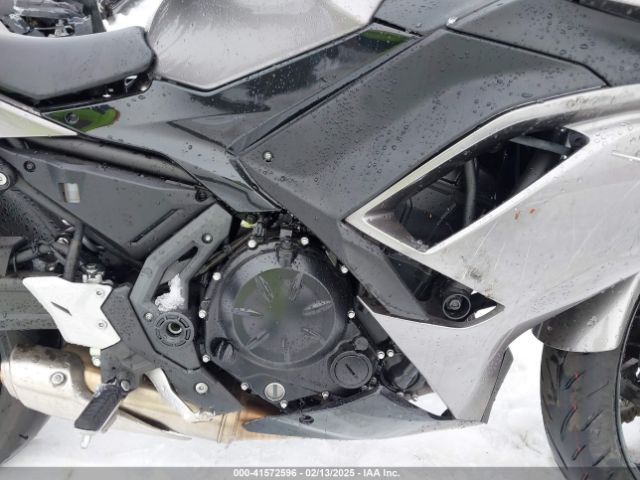 2021 KAWASAKI EX650 ML5EXEN13MDA32291 Photo 7