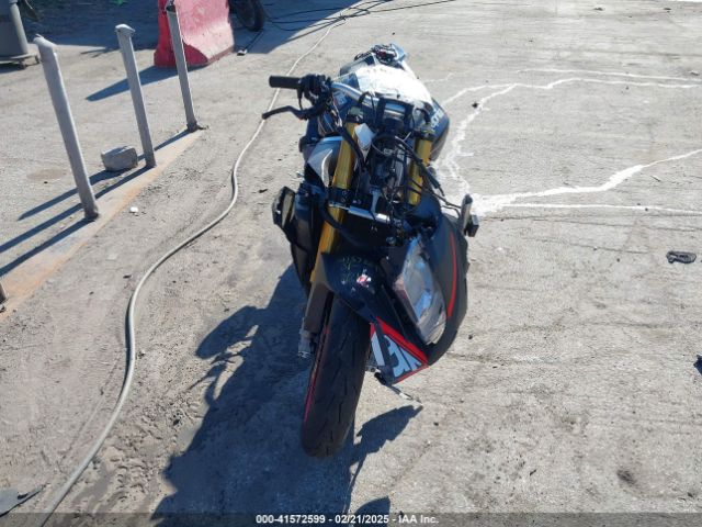 2019 APRIL TUONO ZD4KGUA17KS000219 Photo 4