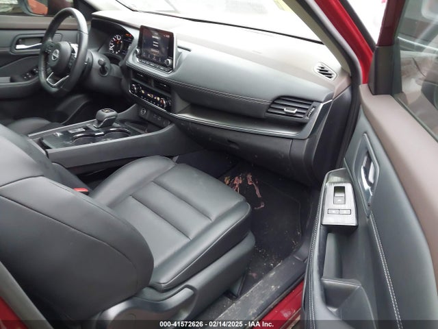 5N1BT3BA0PC780495 Nissan Rogue Sv Fwd