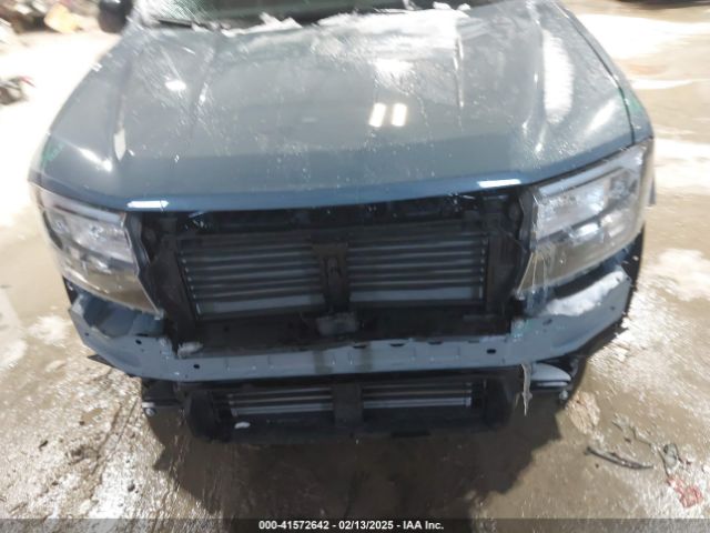 3FTTW8S98RRB77415 Ford Maverick Lariat