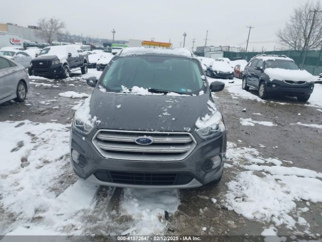 1FMCU9HD3JUA33044 Ford ESCAPE SEL