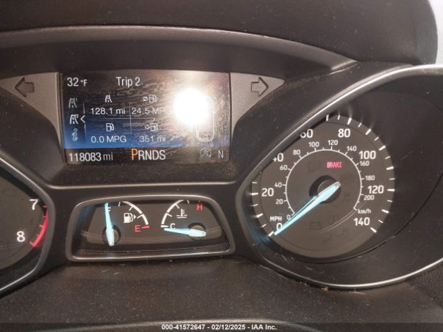 1FMCU9HD3JUA33044 Ford ESCAPE SEL