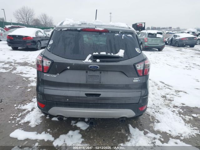 1FMCU9HD3JUA33044 Ford ESCAPE SEL
