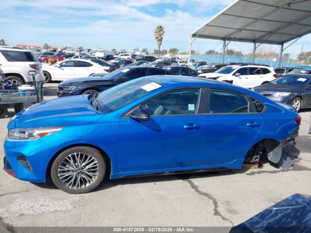 3KPF54AD8NE473860 KIA Forte Gt-line