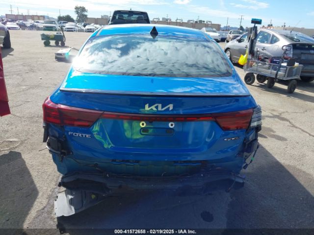 3KPF54AD8NE473860 KIA Forte Gt-line