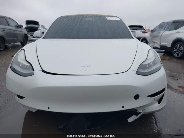 5YJ3E1EA8JF006458 Tesla MODEL 3