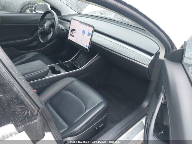 2018 TESLA MODEL 3 5YJ3E1EA8JF006458 Photo 4