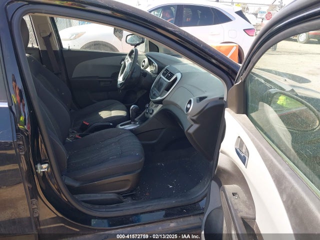 1G1JD5SB1L4126703 Chevrolet Sonic Fwd  Lt