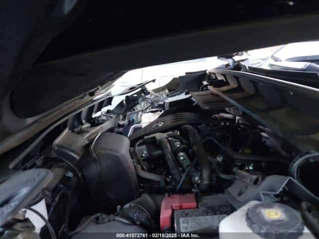 5TDKDRBH2PS039426 Toyota Highlander Le