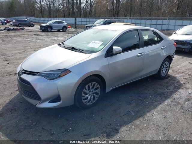 Toyota COROLLA LE 2019 5YFBURHE0KP934170 Image 2