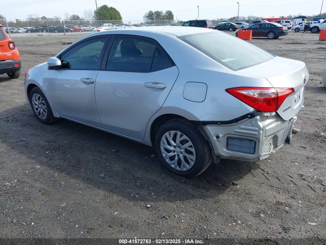 Toyota COROLLA LE 2019 5YFBURHE0KP934170 Image 3
